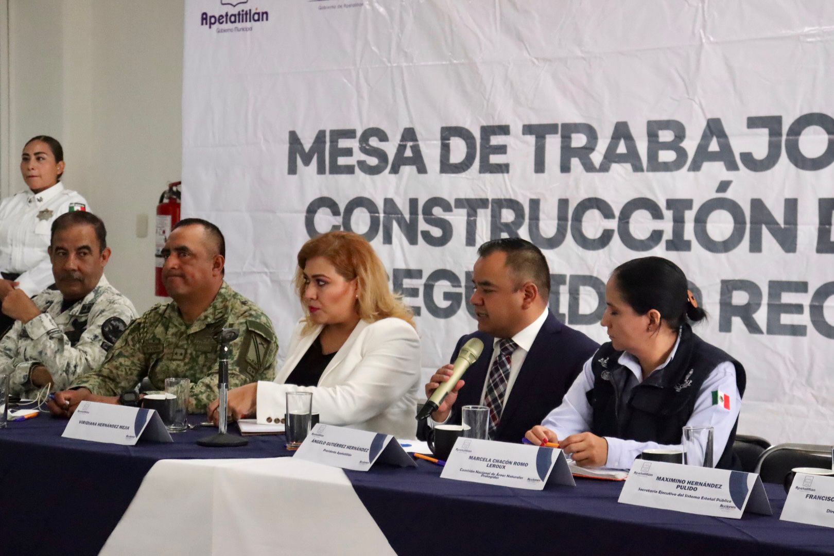 Preside Apetatitlán Mesa de Seguridad